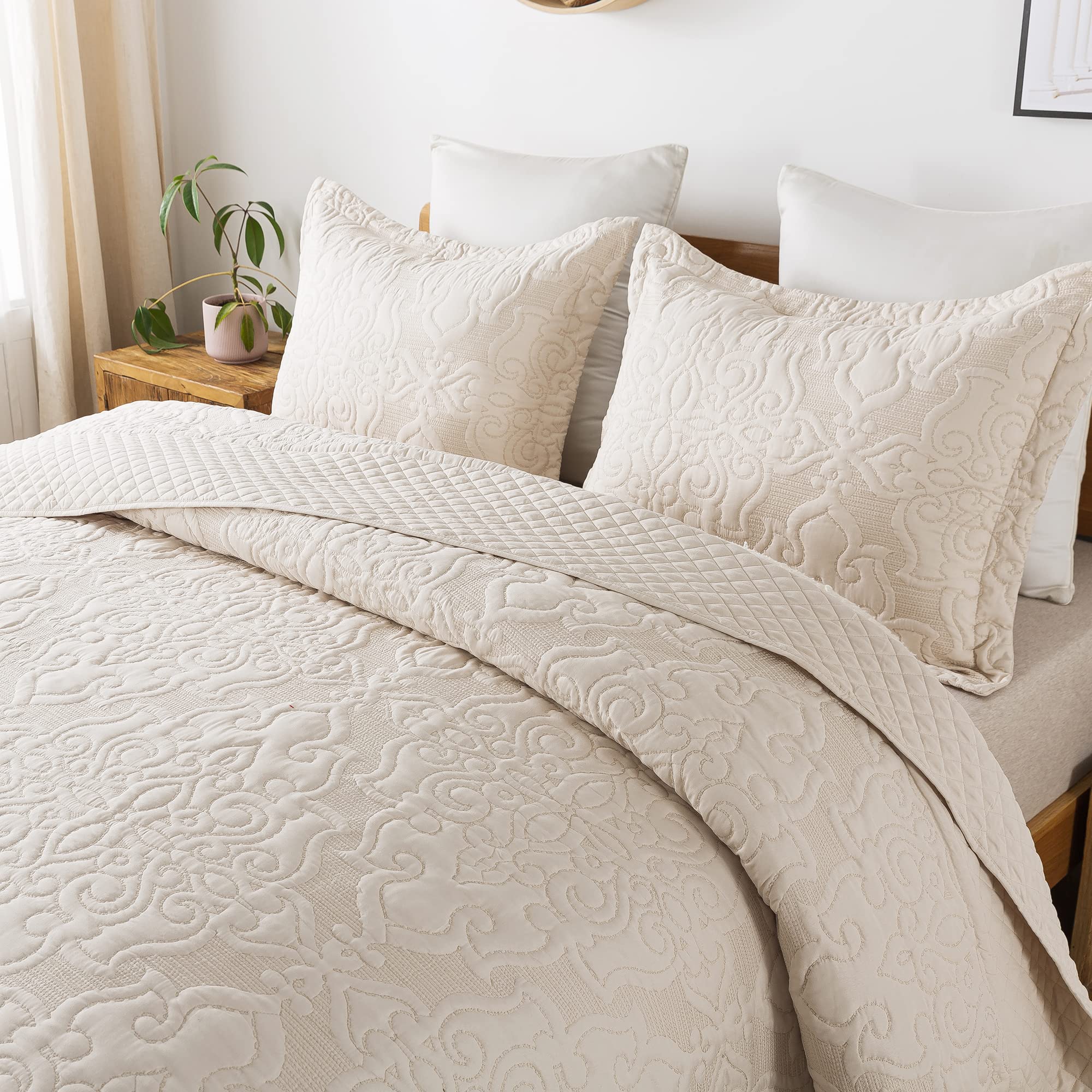 Travan Floral Quilt Set 3-Piece