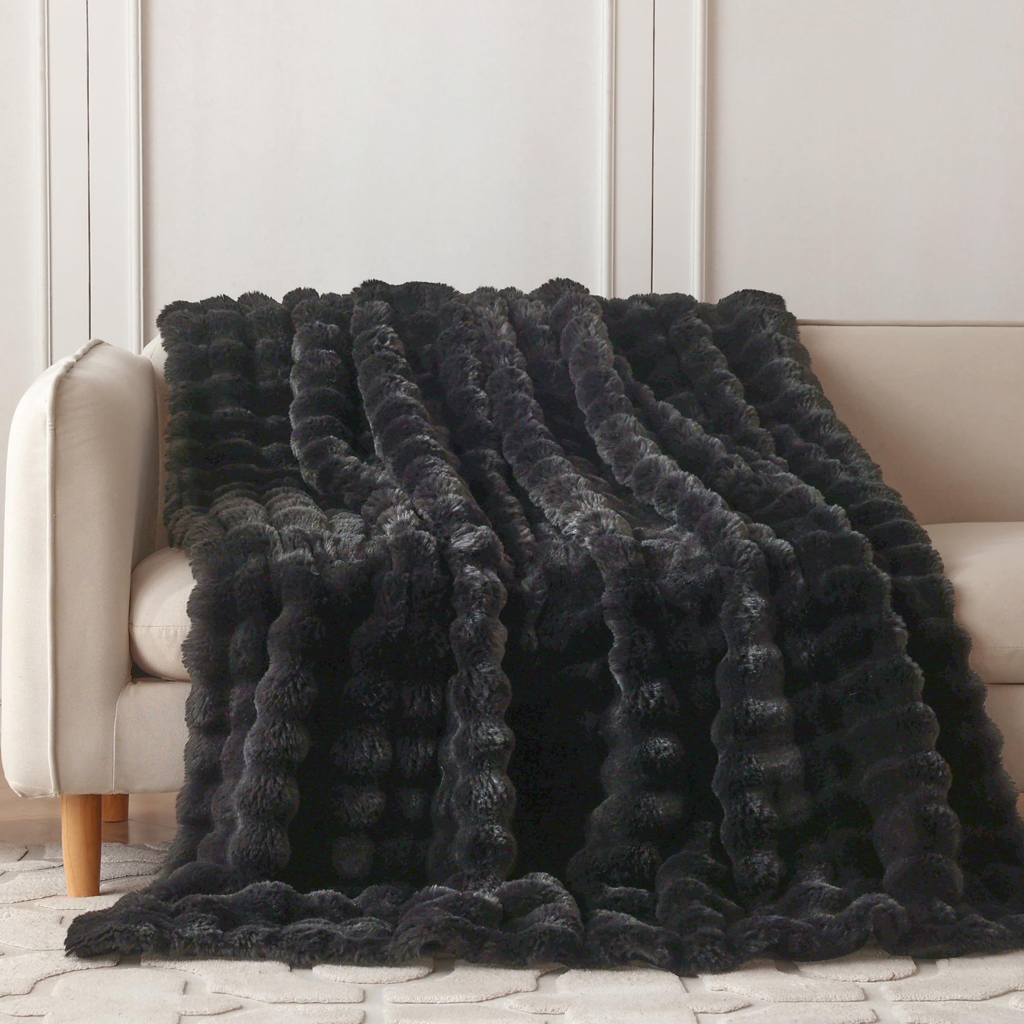 COOVA Faux Fur Throw Blanket