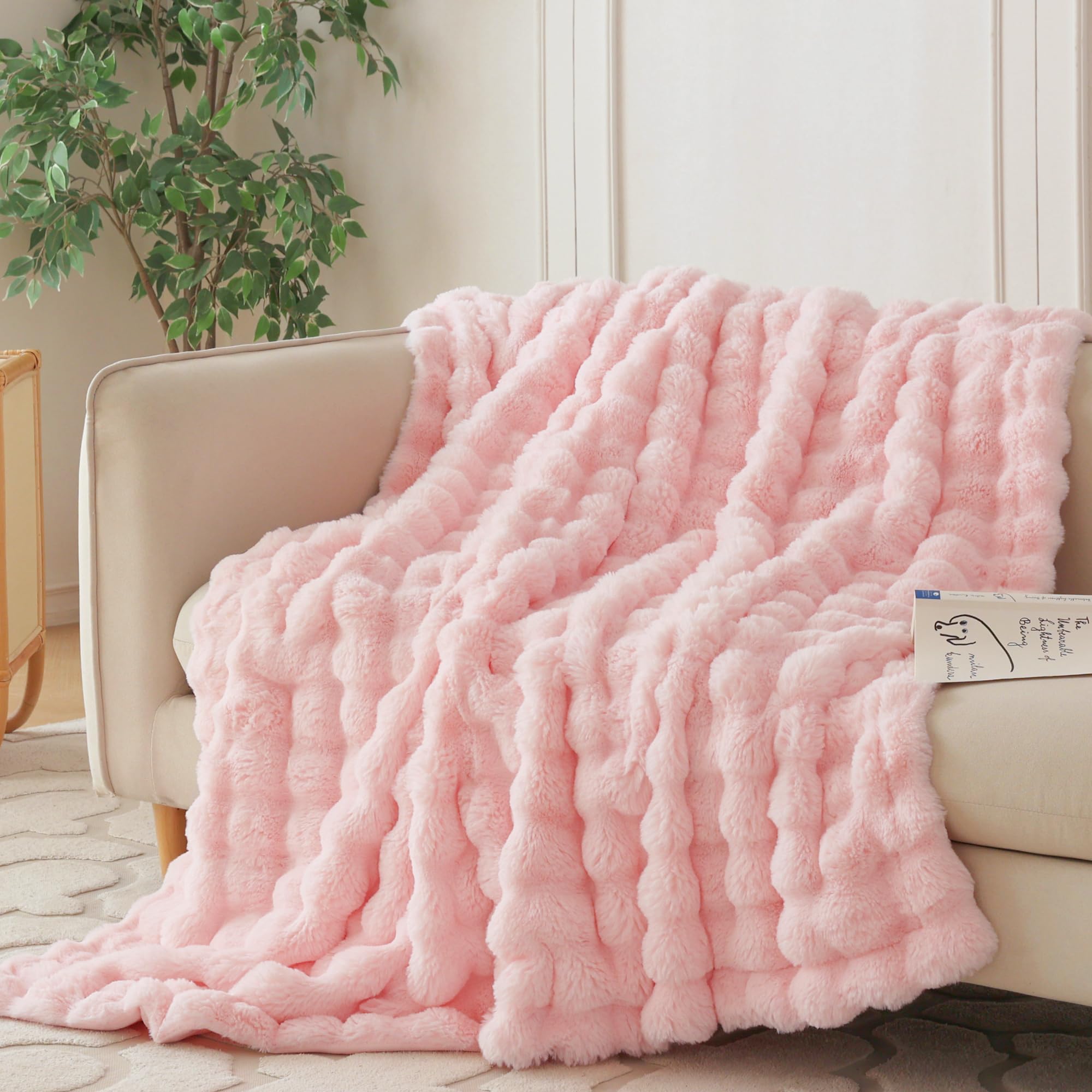 COOVA Faux Fur Throw Blanket