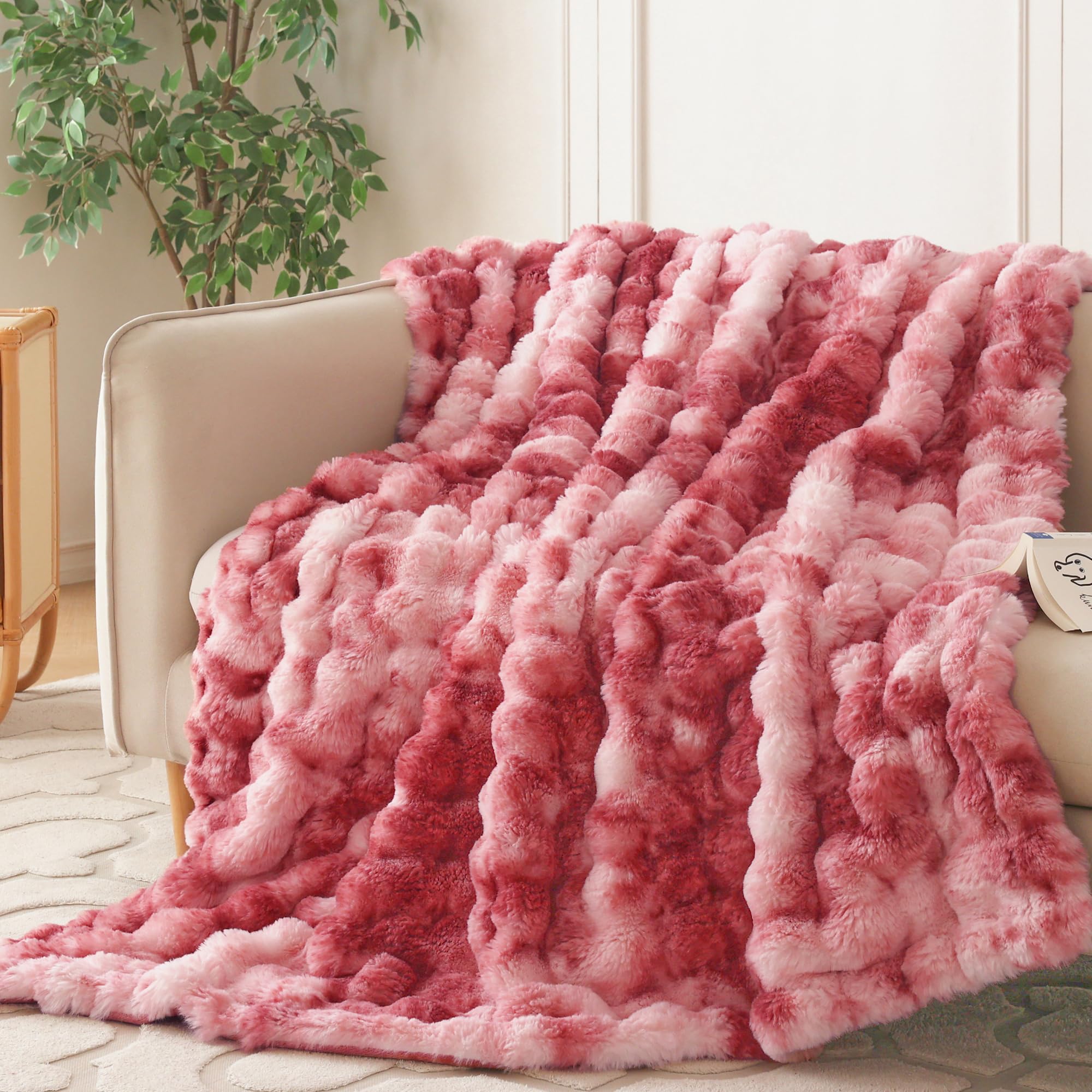 COOVA Faux Fur Throw Blanket