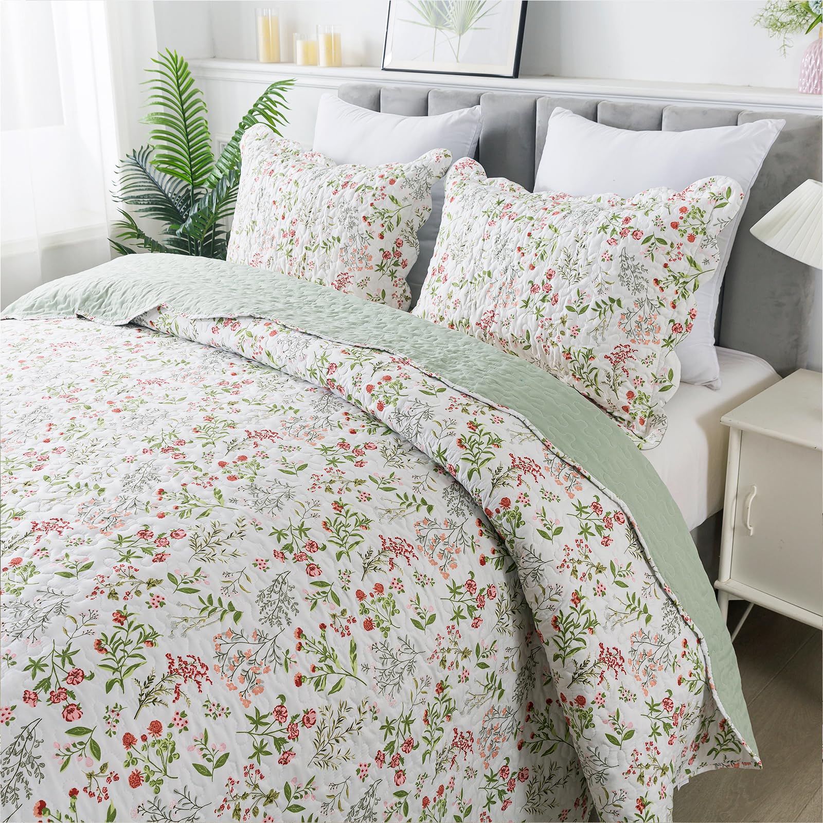 Travan Floral Quilt Set 3-Piece