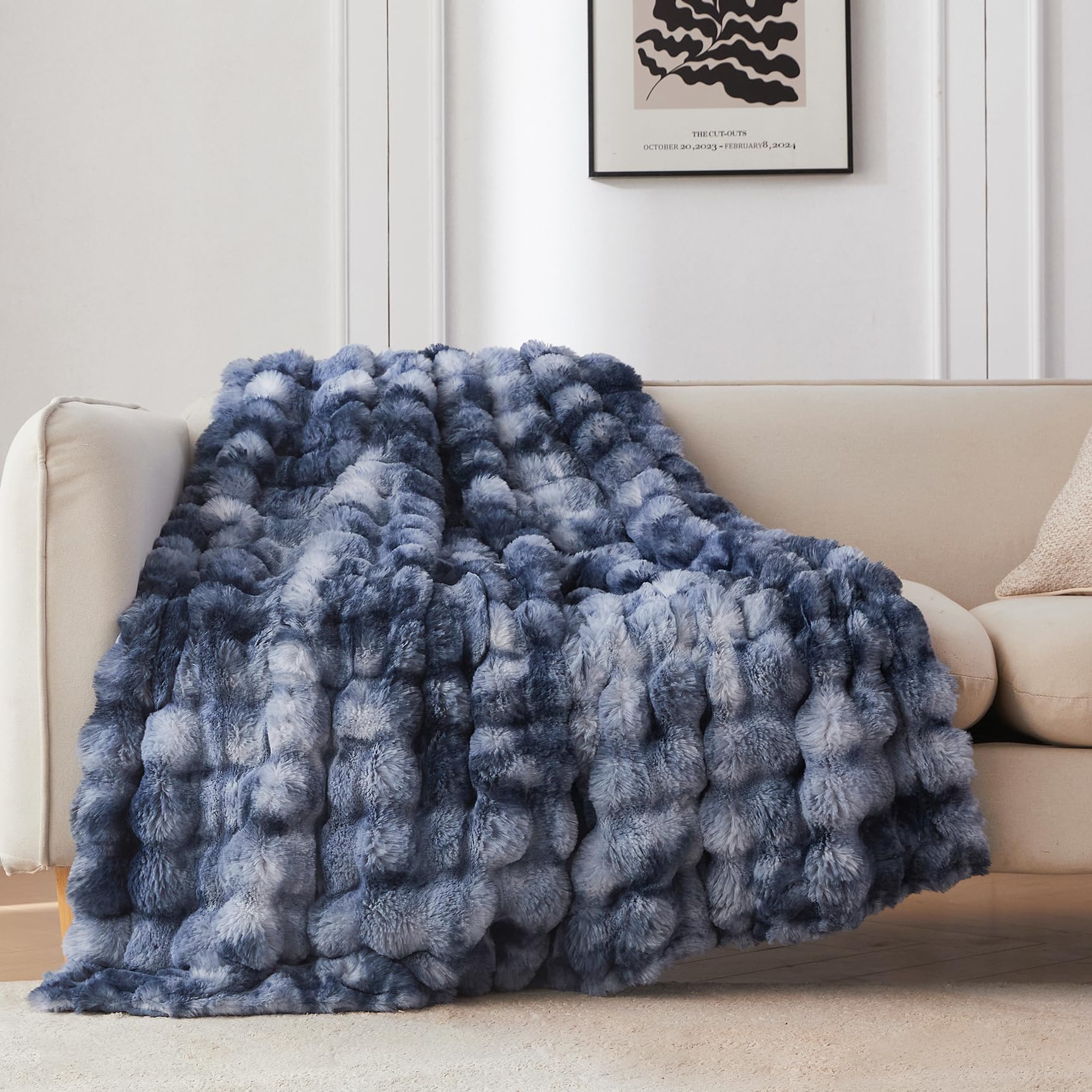 COOVA Faux Fur Throw Blanket