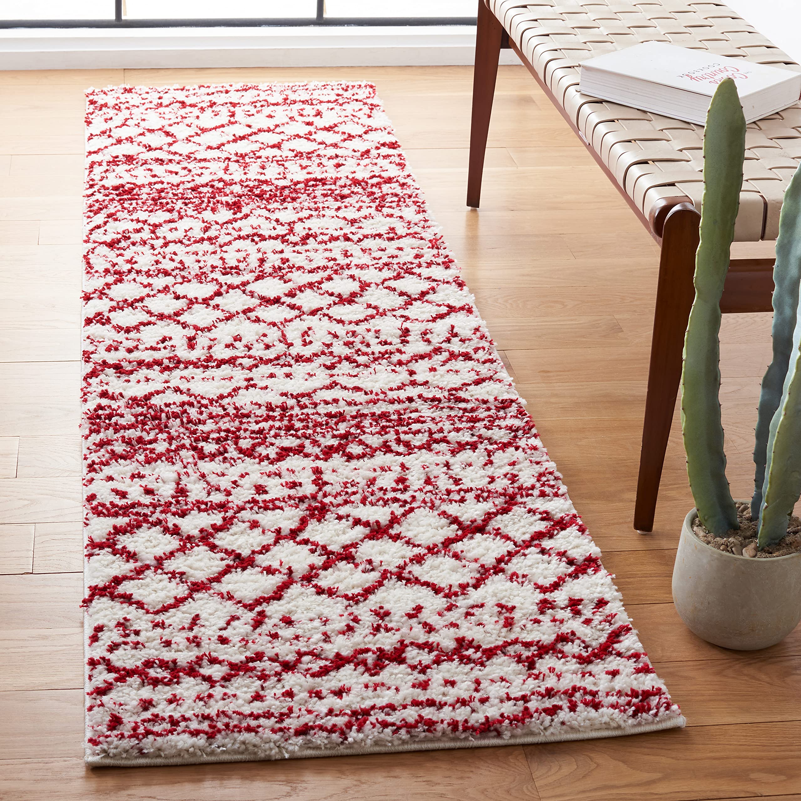 SAFAVIEH Arizona Shag Area Rug