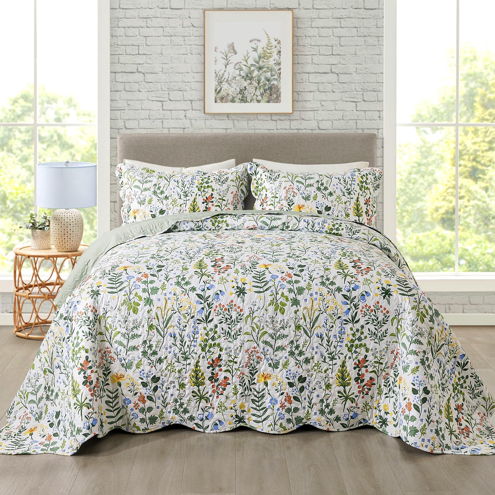 Travan Floral Quilt Set 3-Piece
