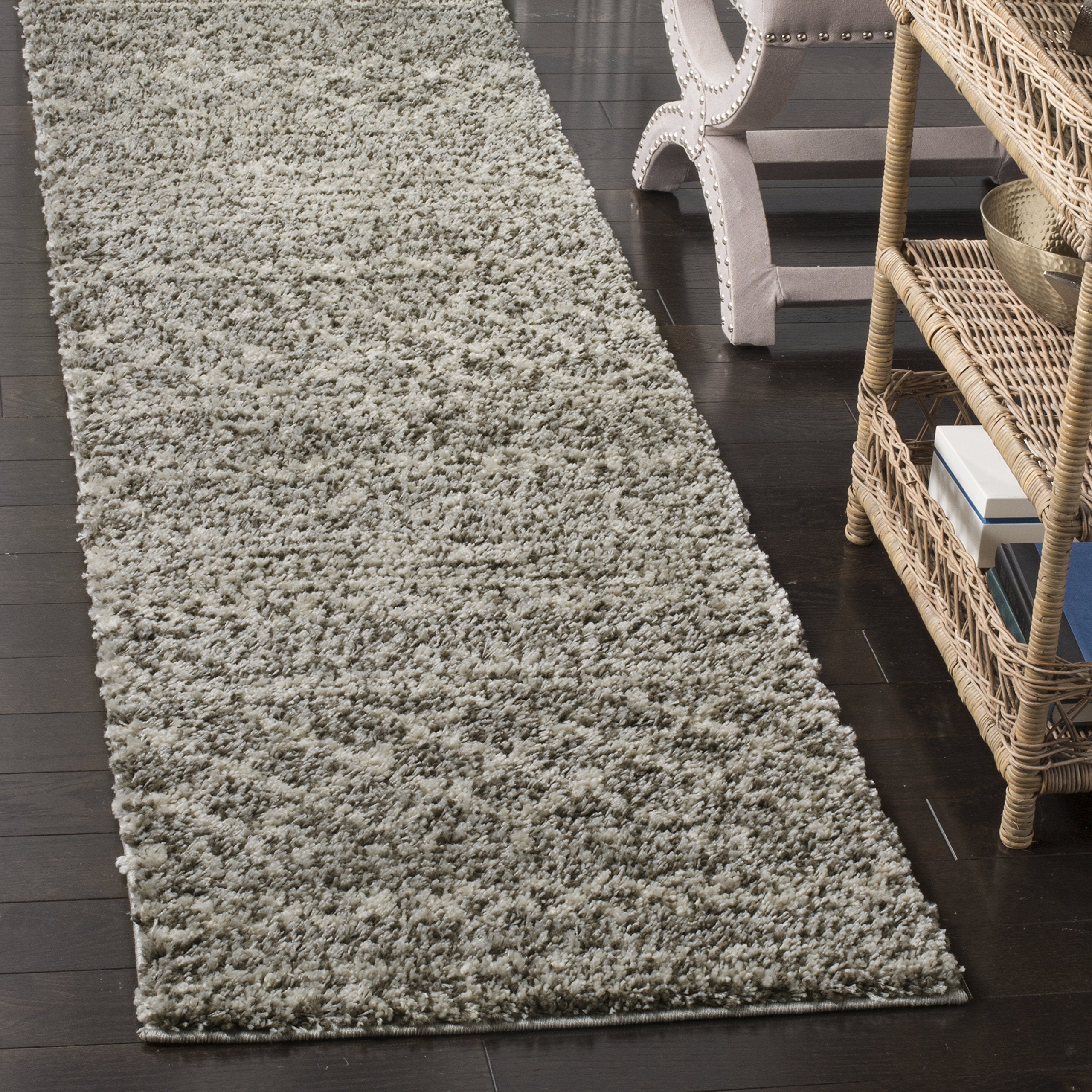 SAFAVIEH Arizona Shag Area Rug